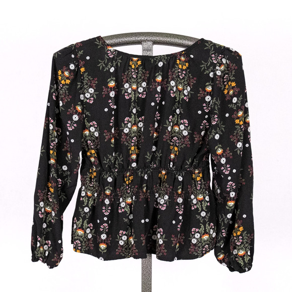 Old Navy Women's Dark Floral Peasant Top PETITE MEDIUM Milk Maid Cottage Fairy - Picture 3 of 4